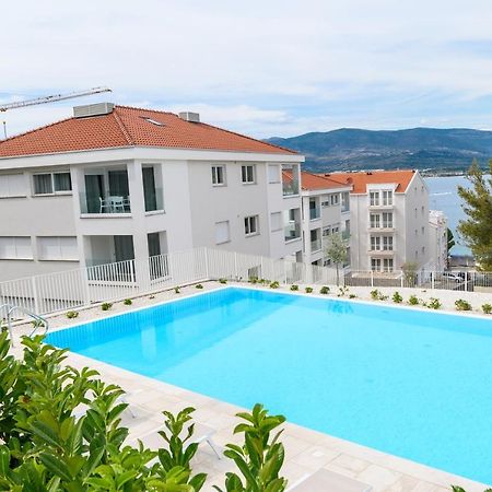 Malo More Resort Trogir Eksteriør billede