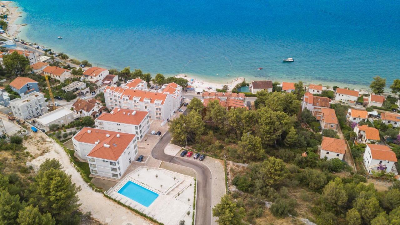 Malo More Resort Trogir Eksteriør billede